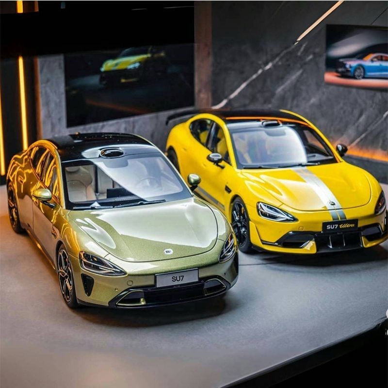 โมเดลรถ Xiaomi Car 1: 24 SU7ultra โมเดลรถอัลลอยรุ่นติดตาม