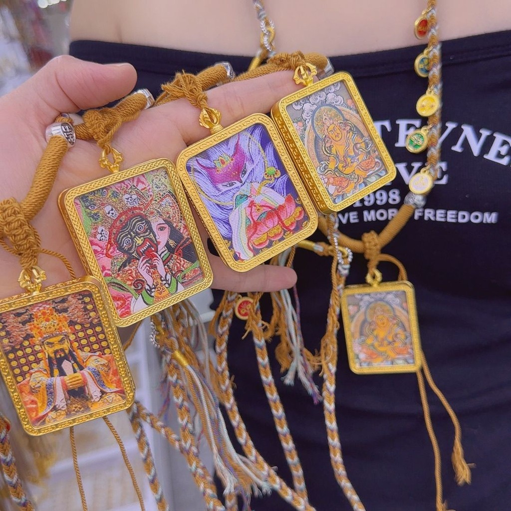 Five Masters Cai Zhakiram Past Life Present Life สีเหลือง Cai Thangka สร้อยคอเชือกทอมือด้านเดียวดูพื