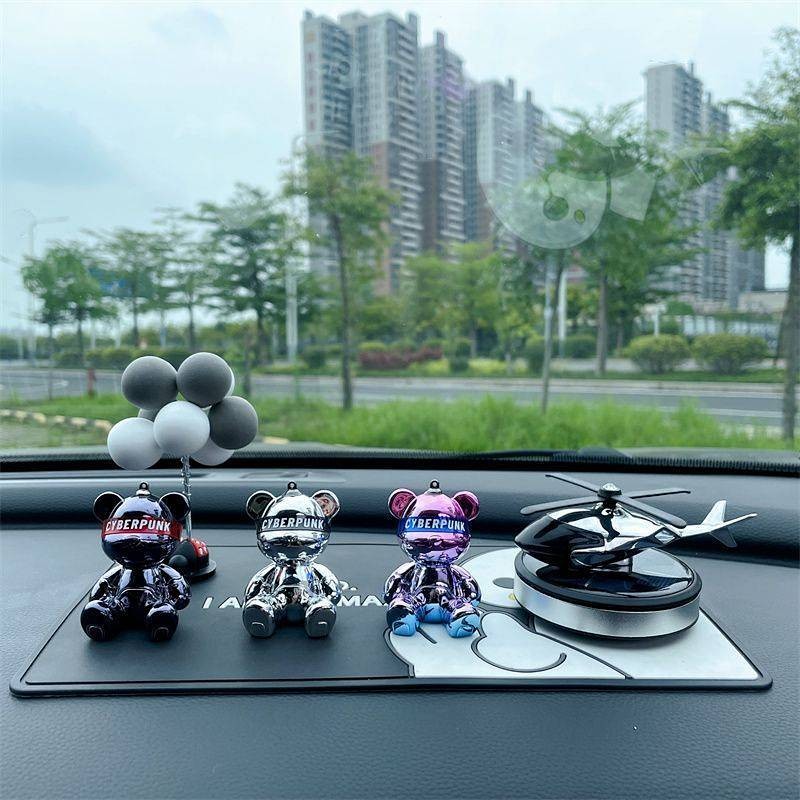Bear Car Decoration Aromatherapy Deodorant Car Interior Long-Lasting Fragrance Decoration Light Perf