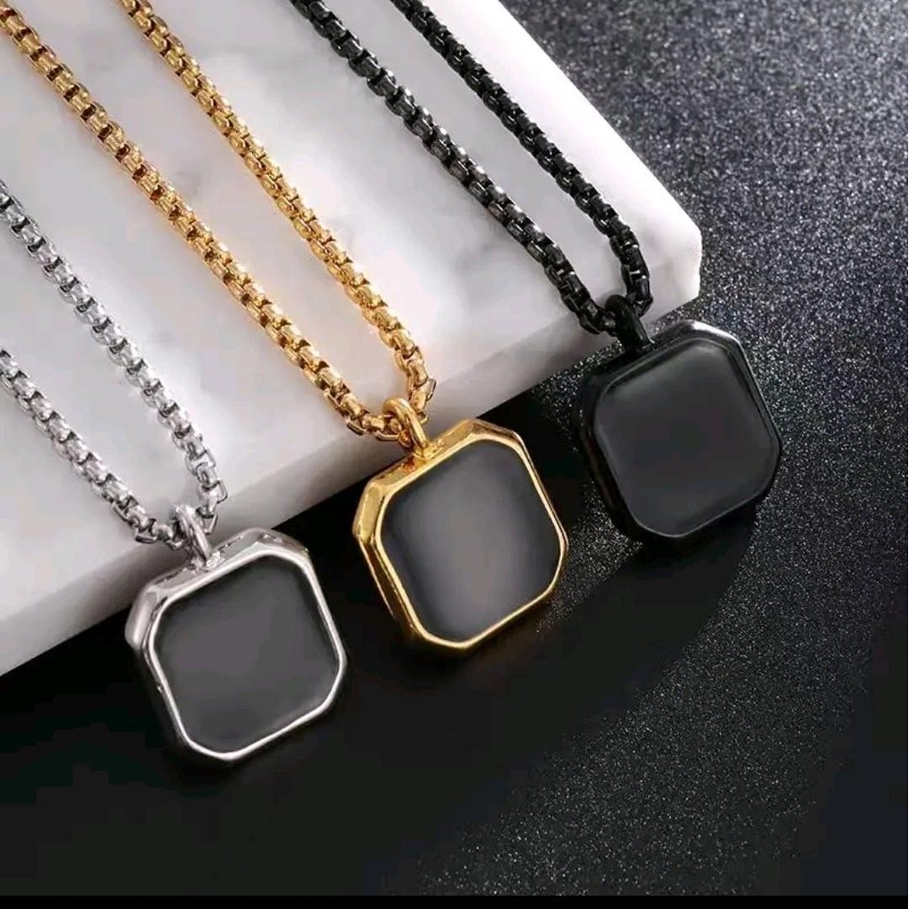 จี้กล่องสีดําไทเทเนียม Rolo Chain สร้อยคอคู่สําหรับผู้ชายและผู้หญิงโดย Its We Girls Gift