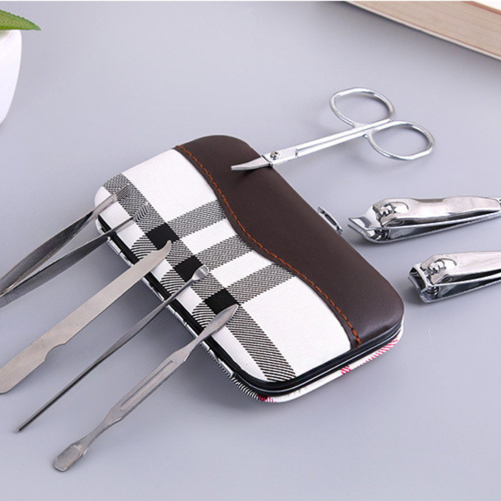 กรรไกรตัดเล็บ ชุด 7 ชิ้น อุปกรณ์แต่งเล็บ ที่ตัดเล็บ มาพร้อมกระเป๋าหนัง พร้อมส่งจากไทย - รูปที่ 4