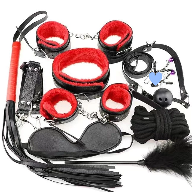 【เตรียมส่ง】 ชุดแส้เกม SM 10 ชิ้น / ชุด วัสดุนุ่ม สไตล์คู่รัก กุญแจมือผู้หญิง เครื่องแต่งกายคอสเพลย์