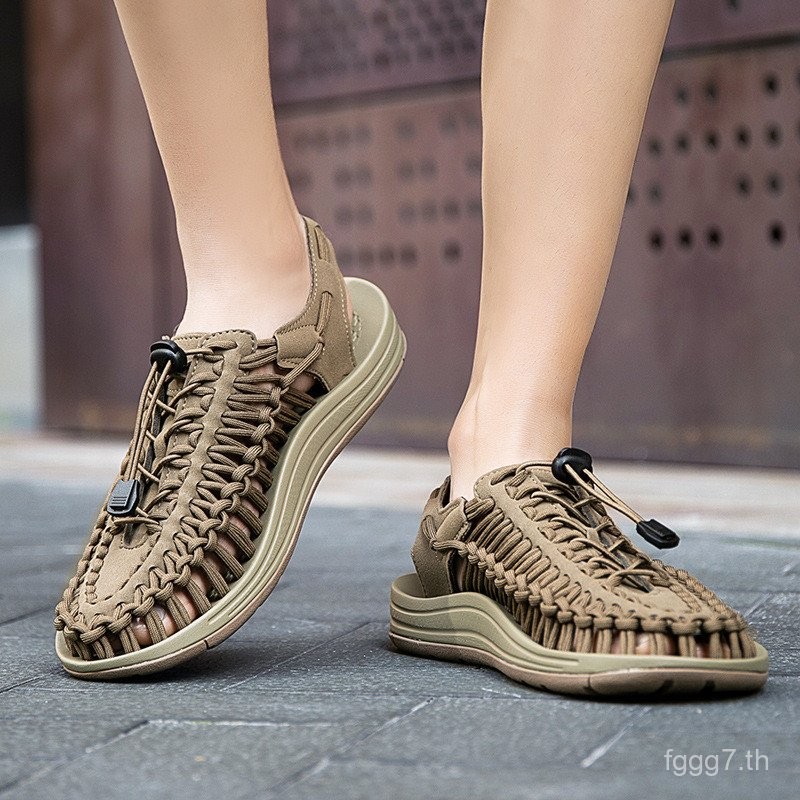 KEEN UNEEK รองเท้าแตะผู้ชายทอรองเท้าแตะชายหาดลําลองผู้หญิงประเทศไทยลุยกลางแจ้ง Anti-slip Creek-tra