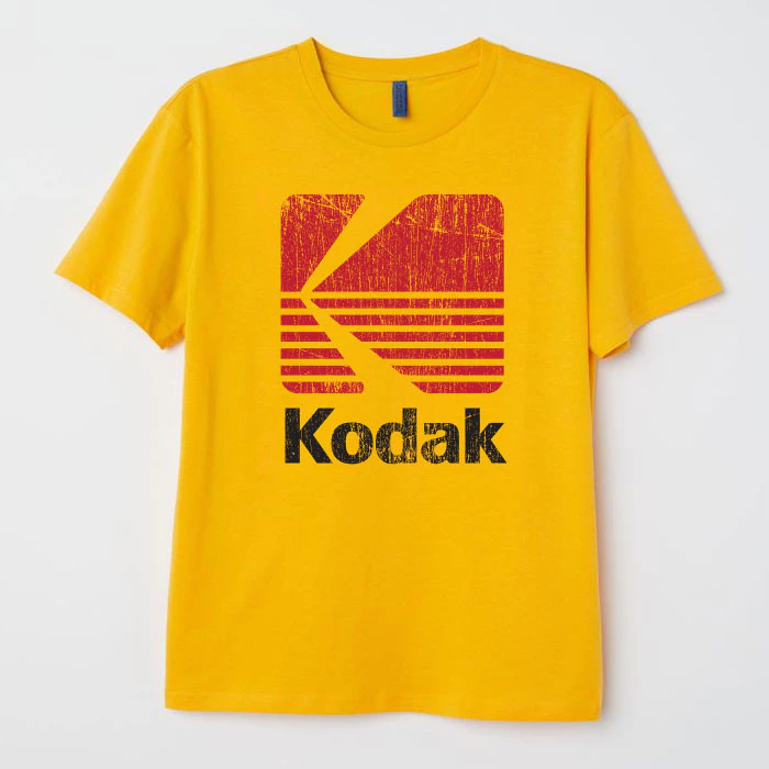 Kodak 00s Retro เสื้อยืด Unisex ฟิล์มองค์ประกอบกล้องการพิมพ์ผ้าฝ้าย 100% ขนาด Full Retro Lovers ต้องมี