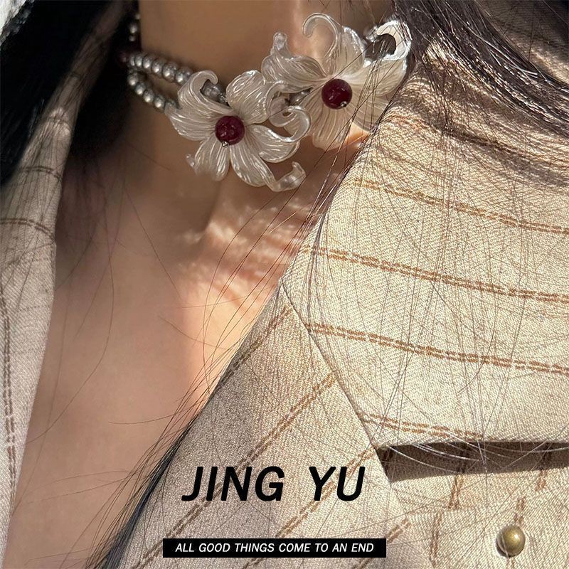 ✨Pearl Iris French Cool Feel Double Layer Pearl Iris สร้อยคอหญิง Niche Retro High-value Clavicle Cha