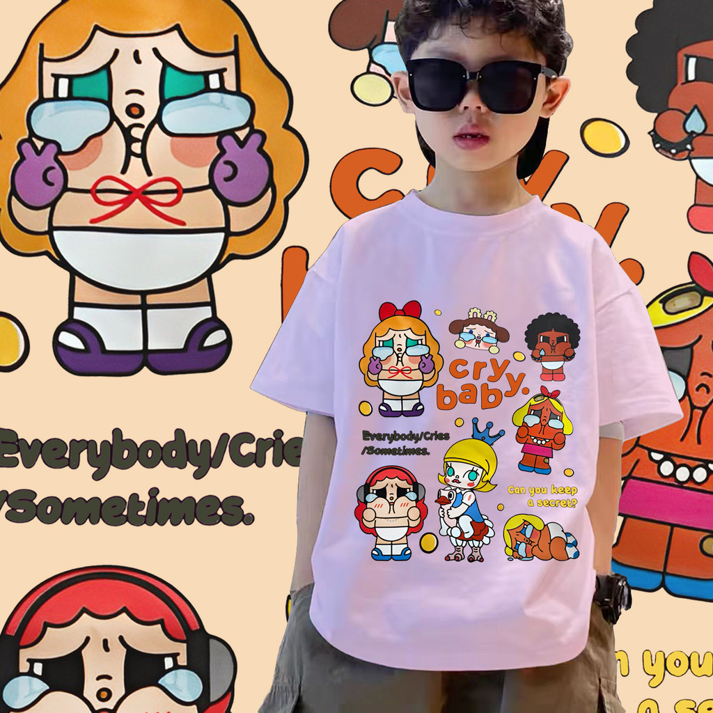 2024 Casual Cute Kids Crybaby เสื้อยืดสบายและอินเทรนด์กราฟิกสนุกสําหรับ Active Kids Fashion