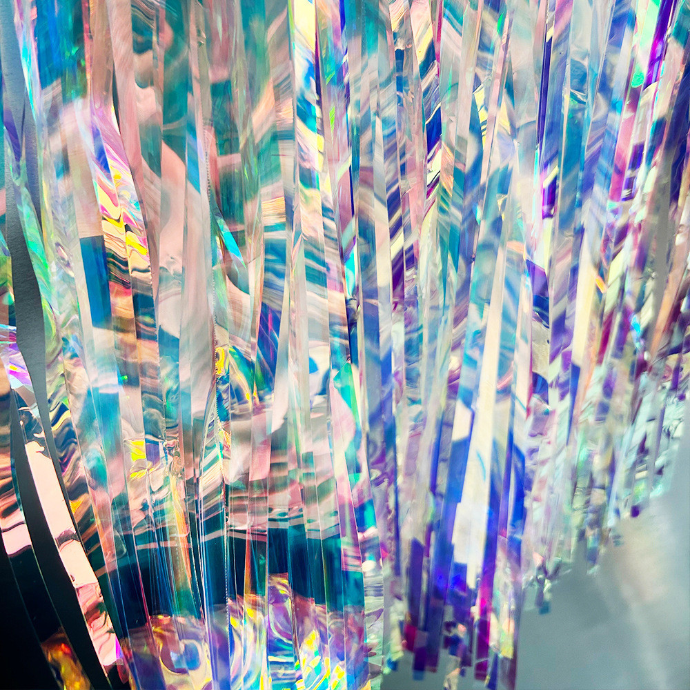 เลเซอร์ Tinsel ผ้าม่านวันเกิดฉากเค้าโครง Party Gathering Photo Props ผ้าม่านฝนตกแต่งกลางแจ้ง
