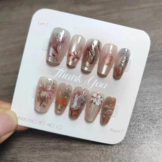 10 ชิ้น/เซ็ตแมวตาเล็บปลอมเล็บปลอมที่ทําด้วยมือสายรุ้งสีออกแบบเล็บปลอมด้วยกาว