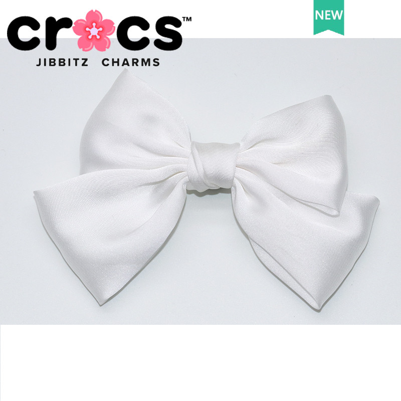 Jibbitz crocs charm โลหะ หัวเข็มขัดรองเท้า ดอกไม้ เงิน เพชรสีขาว โบว์ ins รองเท้าแฟชั่น อุปกรณ์เสริมตกแต่งหัวเข็มขัด จิ๊บบิท ตัวติดรองเท้า crocs