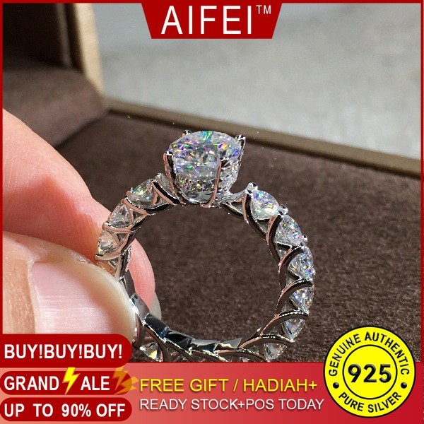 ยุโรปและสไตล์อเมริกันเต็มรูปแบบของแหวนเพชร Moissanite ชิ้นเพชรรูปตัดพิเศษรูปไข่ Moissanite เพชรสี่กรงเล็บหมั้นแหวน Nvjie de2-1603