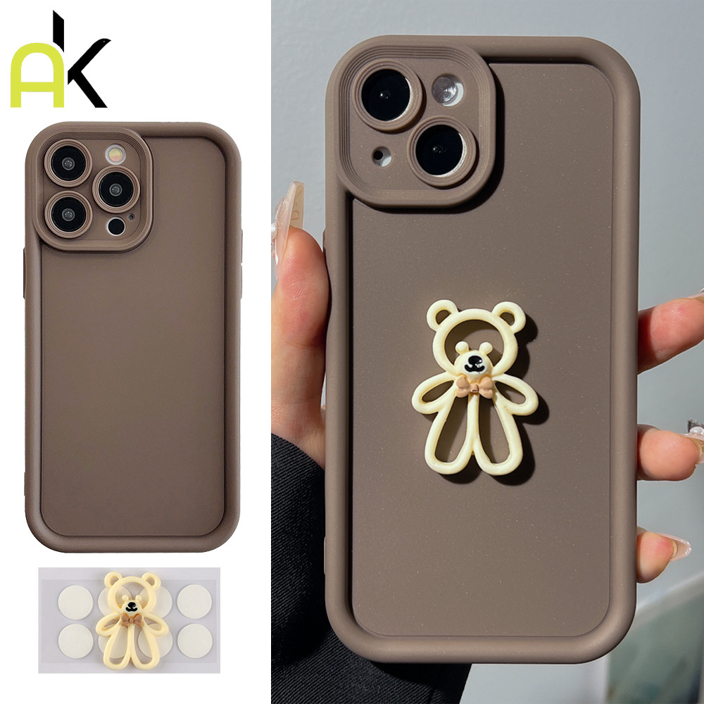 AK เคสโทรศัพท์ 3D DIY Bear สำหรับ IPhone 16 15 14 13 12 11 Pro Max X Xr Xs Max 7 8 Plus ซิลิโคนนุ่มกันกระแทก สีแดงกุหลาบ