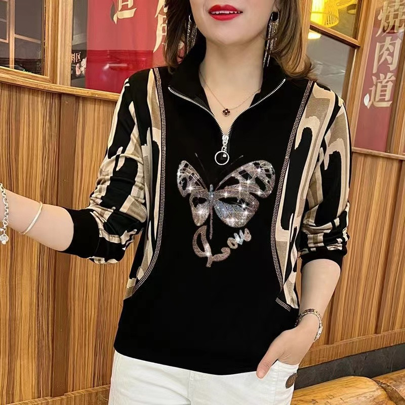 เสื้อฤดูใบไม้ผลิ 2025 สไตล์ร้อน ครึ่งซิปรัดรี.Binding.Stand-Up Collar สำหรับคนกลางวัย