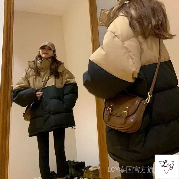 เสื้อโค้ทผ้าฝ้ายหนาแบบหลวมสไตล์เกาหลีสำหรับผู้หญิงไซส์ใหญ่ แจ็คเก็ตยาวคลุมเข่าพร้อมฮู้ดสำหรับฤดูใบไม้ร่วงและฤดูหนาว เสื้อโค้ทผ้าฝ้ายที่ให้ความอบอุ่นสำหรับผู้หญิงไซส์ใหญ่