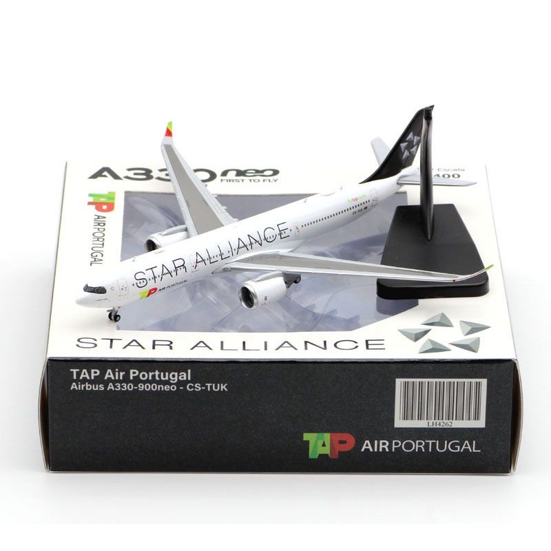 JC WINGS 1: 400 A330-900NEO Portugal Airlines CS-TUK LH4262