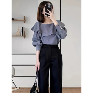 Chili Koko เสื้อเชิ้ตลายทางสำหรับผู้หญิง ดีไซน์ใหม่ ขอบระบาย ท็อปสวย ทันสมัย อเนกประสงค์ เสื้อผ้าผู้หญิง 99106