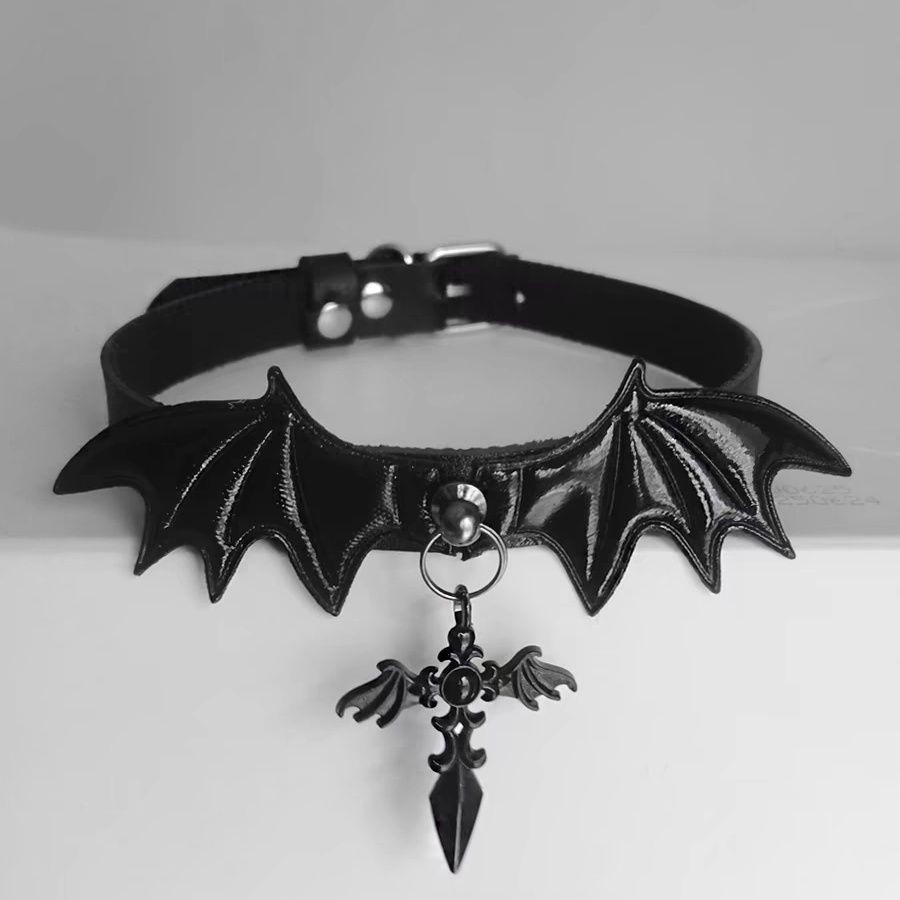 Dark Gothic Harajuku Devil CROSS หนัง Punk cos Headwear Dark Gothic Harajuku Devil Wings CROSS หนัง 
