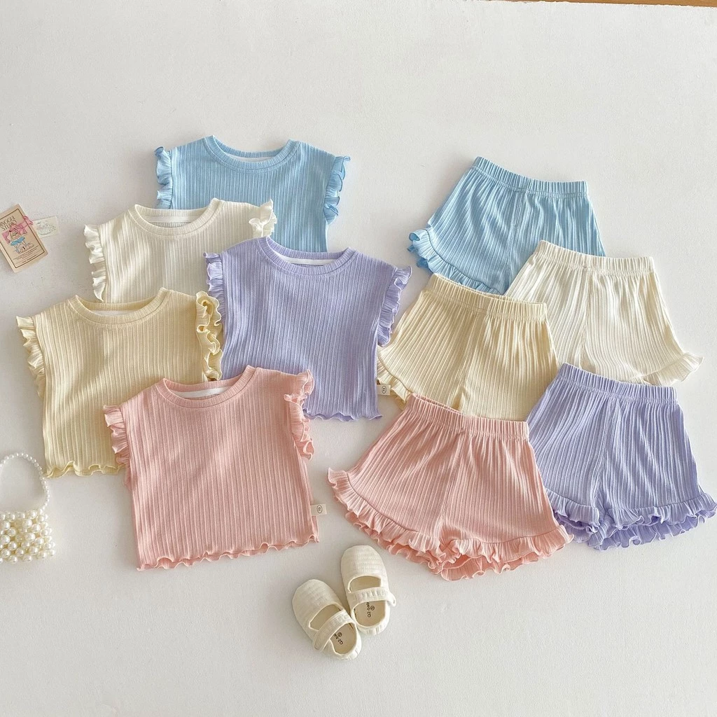 ชุดเด็กผู้หญิงแบบใหม่ สีทึบ เซ็ตสองชิ้น กางเกงขาสั้นเกาหลี