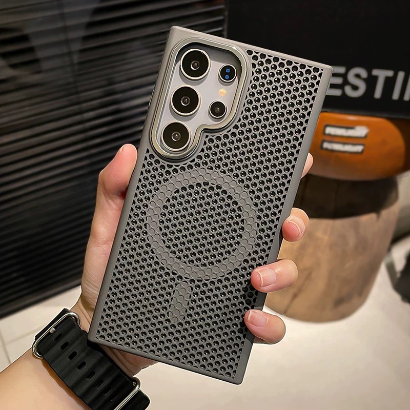 SAMSUNG ไทเทเนียมสีเทารังผึ้งBreathableกระจายความร้อนขอบนุ่มFrostedเหมาะสําหรับSamsung s25ultra S23 S24 S25 Ultraเคสโทรศัพท์เลนส์โลหะS23 S24 S25 plus high-end