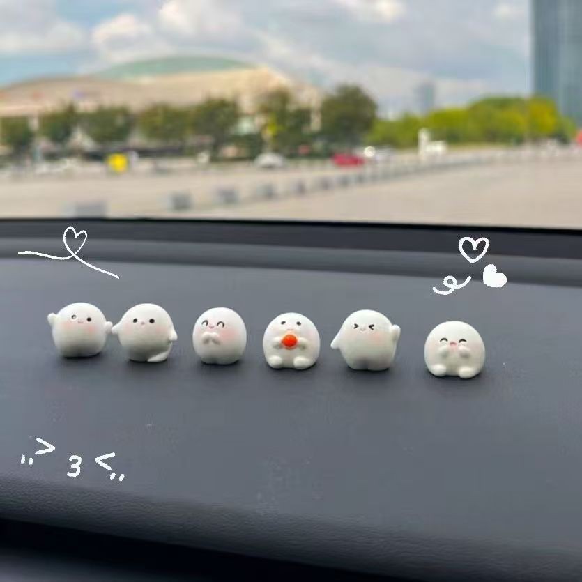 ✨ตุ๊กตาเรซิ่น✨ตุ๊กตาน้อย ๆ รูปทรงกลม✨ของแต่งรถยนต์✨ของแต่งคอนโซลหน้ารถ✨ของแต่งโต๊ะทำงาน