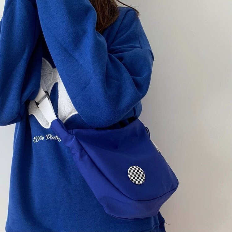 【พร้อมส่ง】miss bag fashion1 กระเป๋าสำหรับผู้หญิง กระเป๋าสะพายข้าง แฟชั่นและการพักผ่อน กระเป๋าผ้า ราคา ถูกที่สุด ดีลบีเคเค แกลเลอรีภาพที่ 2