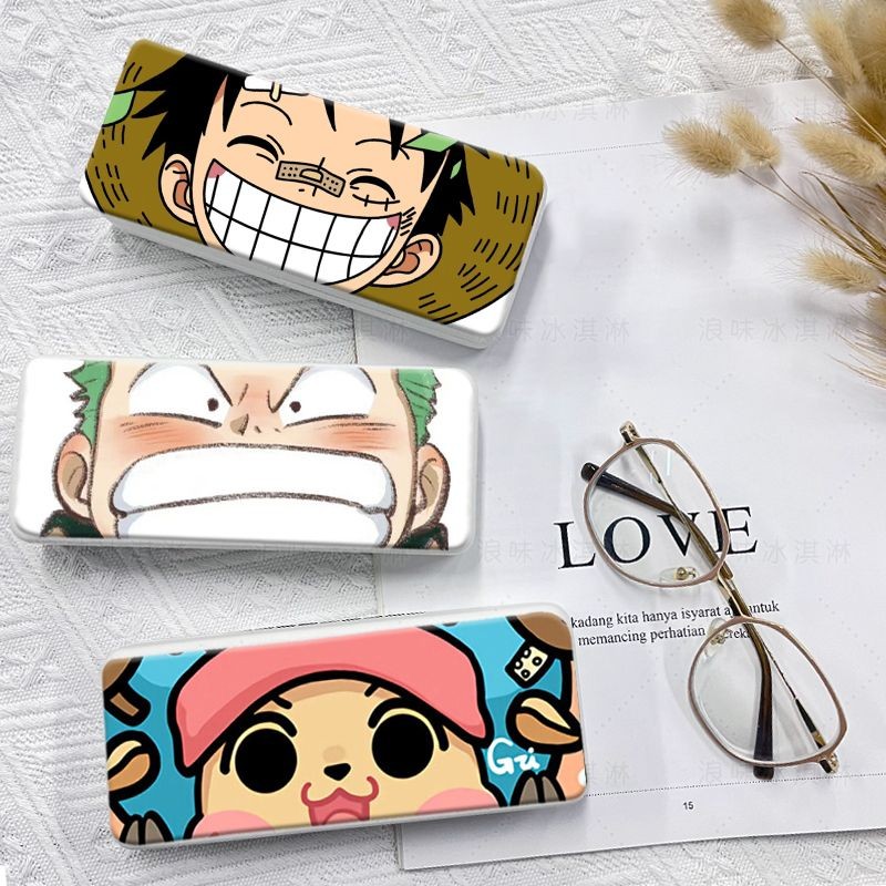 [คลังสินค้าพร้อม] One Piece Q รุ่น Big Face Luffy Sauron Sanji Ace Chopper สองด้านการ์ตูนที่กําหนดเองแว่นตากรณี ins กล่องเครื่องเขียนการ์ตูนอะนิเมะวันหยุดของขวัญ