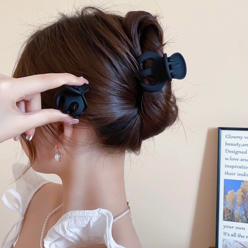 DREJEW เดรช ตัวอักษรสีดํามกิ๊บมินิที่เรียบง่ายและทันสมัยซอกโลภคลิปผมฉลามคลิปส่วน