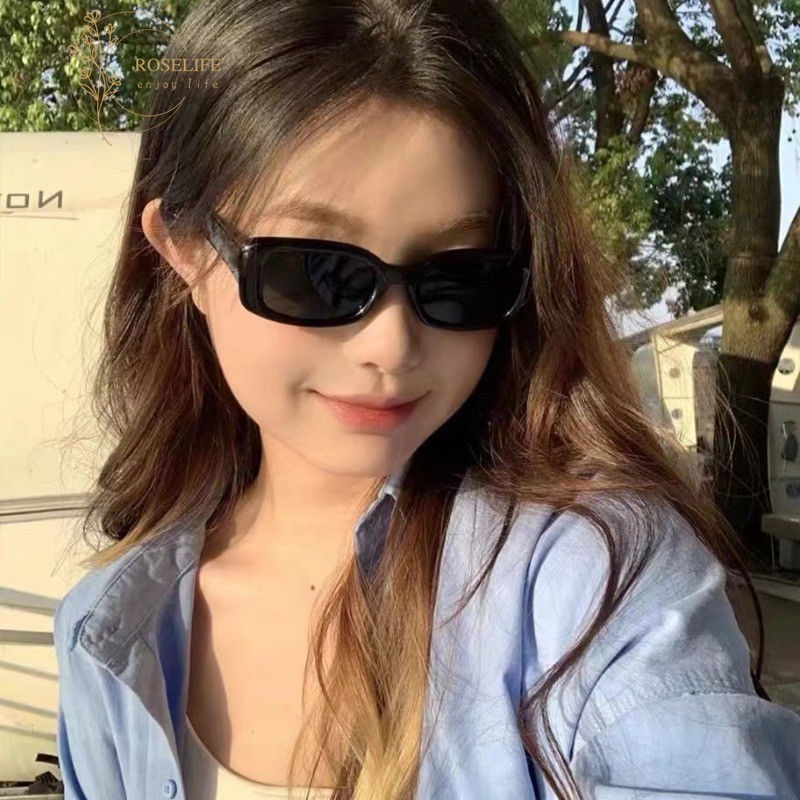 Roselife Retro Punk Cool UV400 ป้องกันเลนส์สีดํากรอบสี่เหลี่ยมผืนผ้าแว่นตากันแดดสําหรับผู้หญิงผู้ชาย Y2K กลางแจ้งแว่นตาขับรถ Unisex วันหยุดทุกวันแว่นตา OOTD เครื่องประดับ