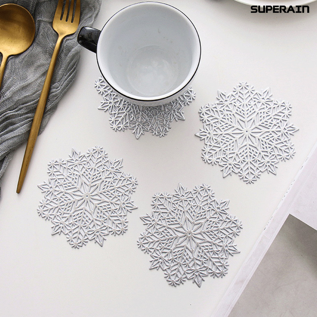 [SR]ถ้วยแก้ว Coaster Hollow-out Design Non-Slip ตกแต่งคริสต์มาส Snowflake Table Mat Placemat ตกแต่ง