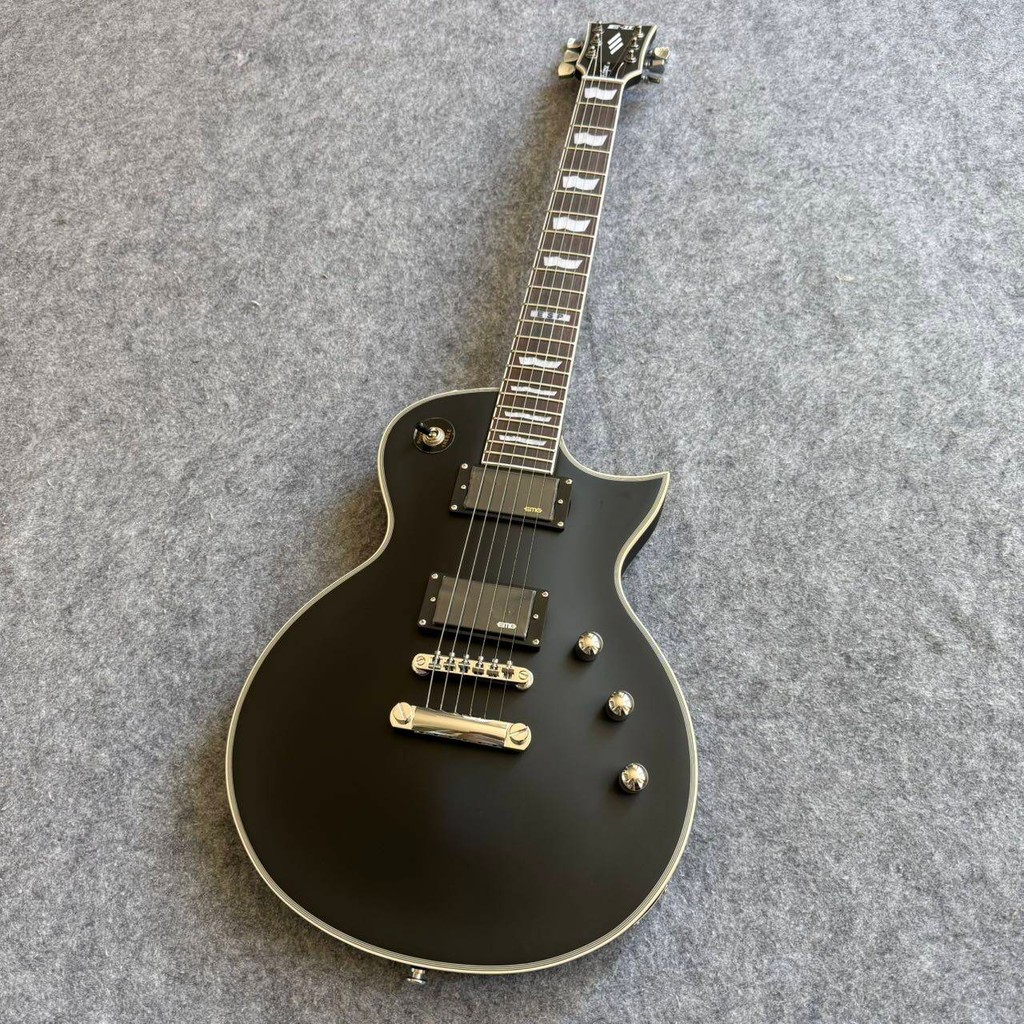 Esp E-II Eclipse Guitar Black Body White Edge / Yellow Edge ของใช้ส่วนตัว