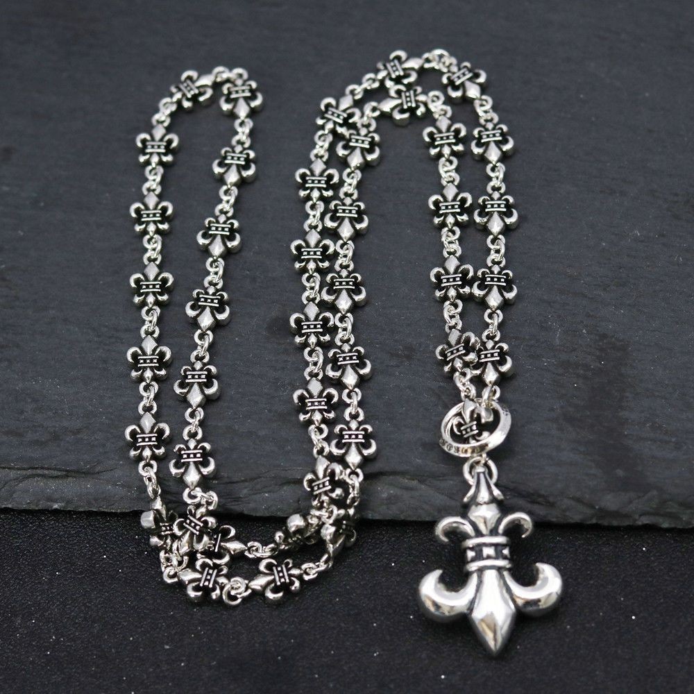 2025 CHROME HEARTS สร้อยคอเสื้อคอเต่ายุคโบราณสร้อยคอคู่รัก