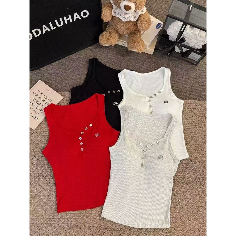 Elves พร้อมส่ง💟 เสื้อกล้ามดีเทลปักตัวอักษร มีฟองน้ำ ใส่สบาย“FY10108” - รูปที่ 5