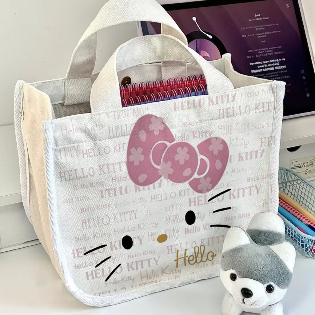 กระเป๋าถือ Hello Kitty สไตล์คิทTY สำหรับวัยเรียนและทำงาน พร้อมกล่องอาหารกลางวัน