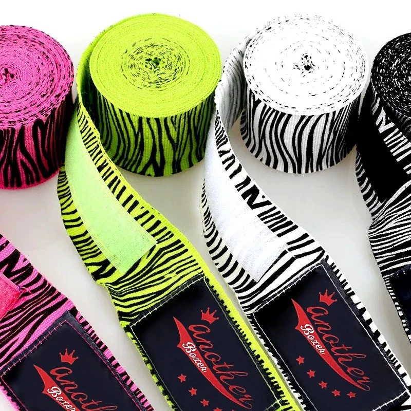 Hand Wraps 5 เมตร สำหรับการฝึกและแข่งขัน Boxing และ Combat Bandages ผ้าพันแผลยืดหยุ่น