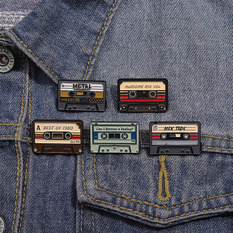 "ที่ดีที่สุดของ 1980 "วินเทจเพลงเทปเคลือบเข็มกลัดแฟชั่นเสื้อผ้าอุปกรณ์เสริมของขว