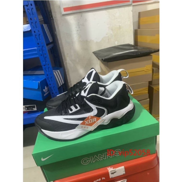 2024ข้อเสนอพิเศษ NK Giannis immortality 3low สีดํา/ขาวรองเท้าผ้าใบรองเท้าบาสเก็ตบอล