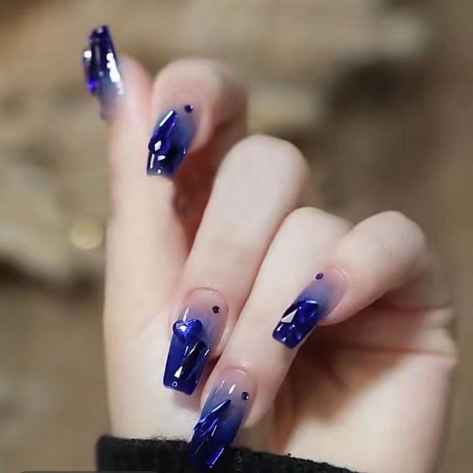 【HANDMADE】Artificial Nail Klein Blue Gradient Aurora Diamond Phototherapy Fake Nail Patch Press on Nails with Toolkit