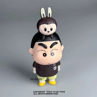 💥จัดส่งจากประเทศไทย💥Crayon Shin chan คอสเพลย์ Action Figure รุ่น Q ตุ๊กตาของขวัญเด็กตกแต่งรถเครื่องประดับของเล่นคอลเลกชันบ้านเค้กตกแต่งแบบไดนามิก Superman