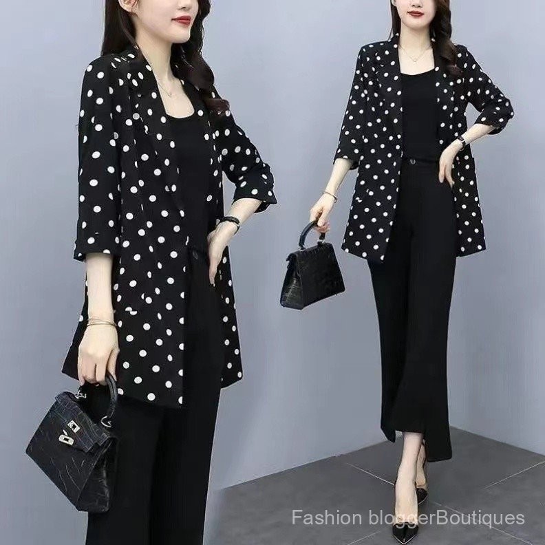 [套装内容] พลัสขนาดเสื้อผ้าผู้หญิงใหม่ท้องครอบคลุมสลิมมิ่งบางฤดูใบไม้ผลิและฤดูร้อนกลางความยาวลายจุดเสื้อสูทขนาดเล็ก