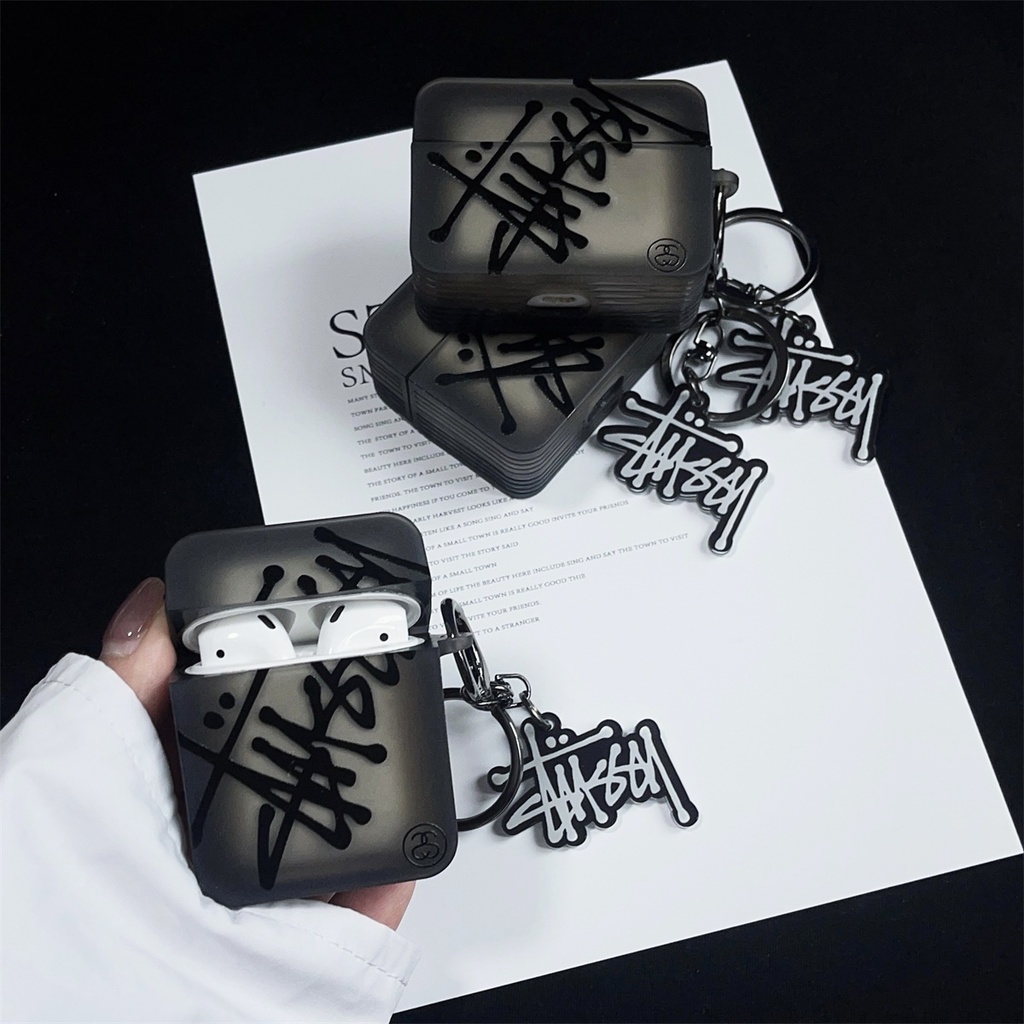 Stussy Soft TPU ซิลิโคนสแควร์สําหรับ AIRPODS 4 PRO2 /1/2/3 PRO ป้องกันกรณีเฉพาะเชลล์ฝาครอบป้องกันอุปกรณ์เสริม