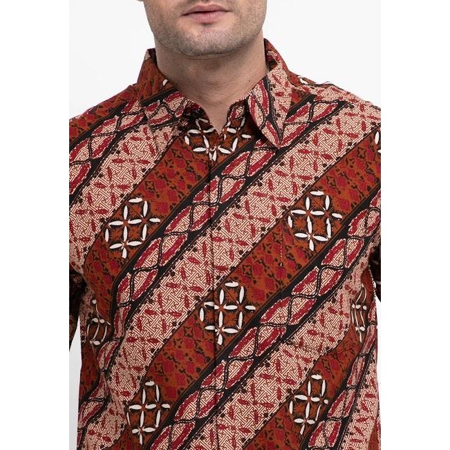 MERAH KATUN KEMEJA Adikusuma By Arjuna Weda Mens Batik Hem Kawung Slope Motif - Body Fit | เนื้อผ้าฝ