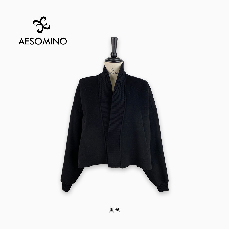 Aesomino/Yi Samino Patchwork Short Woolen Jacket สีดํา Y608DW626