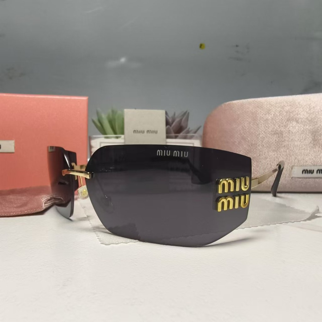 เลนส์สไตล์เดียวกันอังกฤษพรีเมี่ยม Zhang Yuan แว่นกันแดดโค้งแฟชั่นป้องกันรังสีอัลตราไวโอเลต 54Y 1RIH