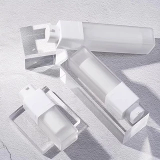 จัดส่งจากกรุงเทพฯ📦 ขวดปั๊มสูญญากาศ ทรงเหลี่ยม หมุนได้ BPA-Free ขวดสูญญากาศ ขวดเซรั่มเปล่า สามารถนำกลับมาใช้ซ้ำได้ เหมาะสําหรับบรรจุผลิตภัณฑ์ของเหลว เช่น เซรั่ม ครีมไม่วิส
