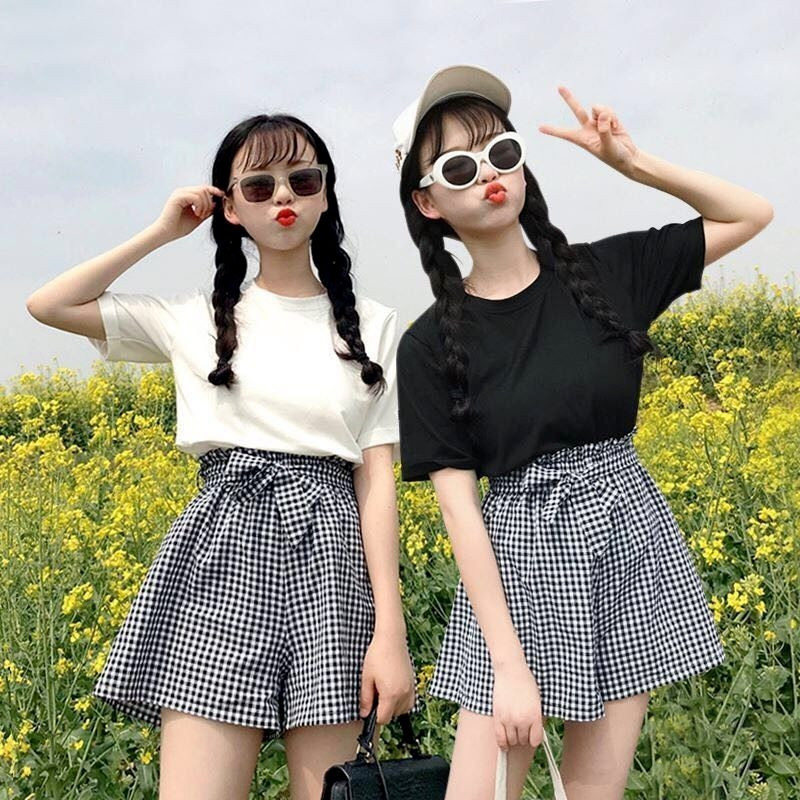 กางเกงขาสั้น สีดำสก็อต เอวสม็อค ผูกเอว D01