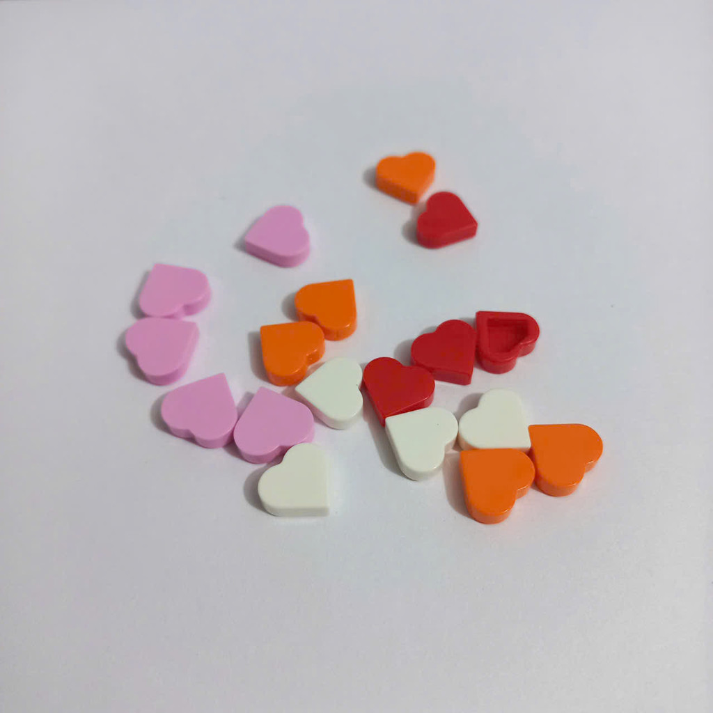Combo 10 ชิ้นรูปหัวใจขนาด 1x1 ปุ่ม NO.1638 - อุปกรณ์เสริมของเล่นประกอบที่เข้ากันได้ Part 39739