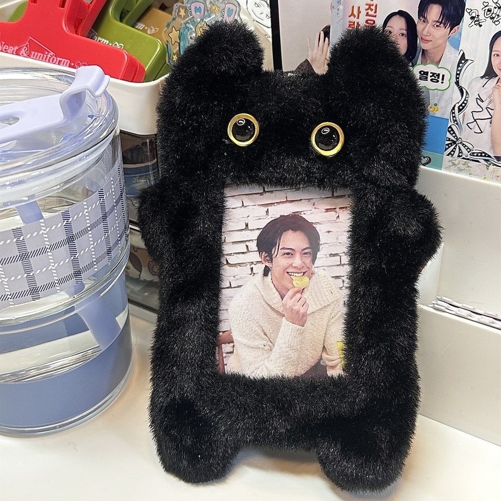 แมวดําผู้ถือบัตรตุ๊กตาป้องกันกรณี อิน สัตว์แสดงกระเป๋าบัตรที่มีห่วงโซ่ลูกปัดจี้สําหรับบัตรเครดิตรถบัส รหัส ธนาคาร โฟโต้การ์ด จั