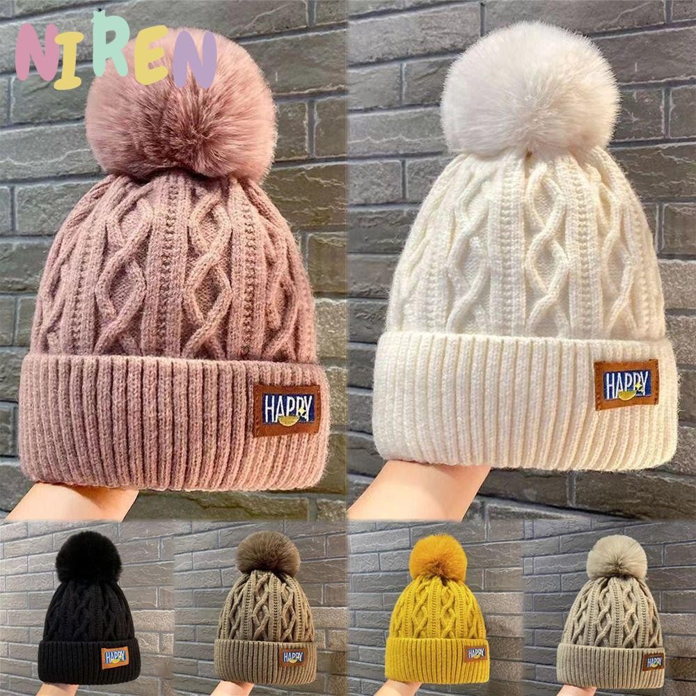 สิ่งมหัศจรรย์ หมวกกันหนาว, หมวกถักให้ความอบอุ่นหนา, ผู้หญิงป้องกันหูแบบสบาย ๆ