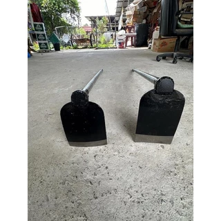 จอบตราจระเข้ ใส่ด้ามเหล็ก ด้ามไม้ ยาว 120-150 ซม. มีจอบขนาด 2-3 ปอนด์ให้เลือก รับประกันความแข็งแรง ทนทาน