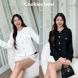 เบลเซอร์ตัวยาวคอกลม ทรงเบสิค ผ้าเปเป้เนื้อนิ่ม งานแต่งกระเป๋…