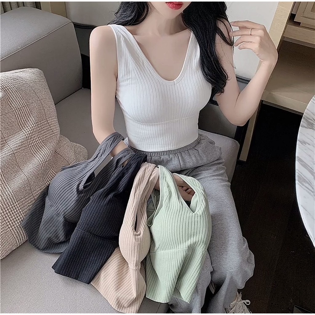 ✨Fairy style✨พร้อมส่ง เสื้อสปอร์ตบราสายเดี่ยว คอวี ผ้าร่อง ดันทรงมีฟองน้ำเสริม ฟรีไซส์สําหรับผู้หญิง#040